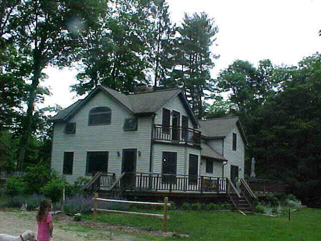 Building photograph for 105 BRINTON HILL ROAD